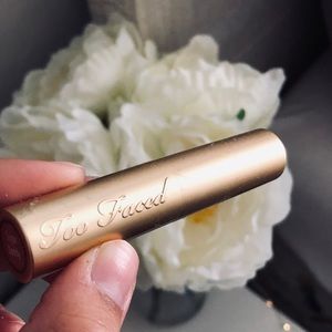 Too Faced La Creme ‘Sugar Daddy’ Lipstick